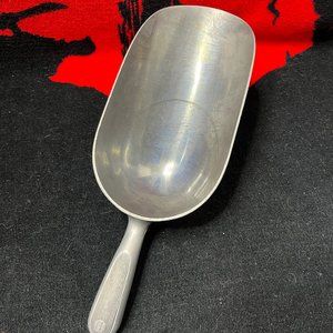 Vintage Bulk Scoop. Aluminum. V.G. Condition.